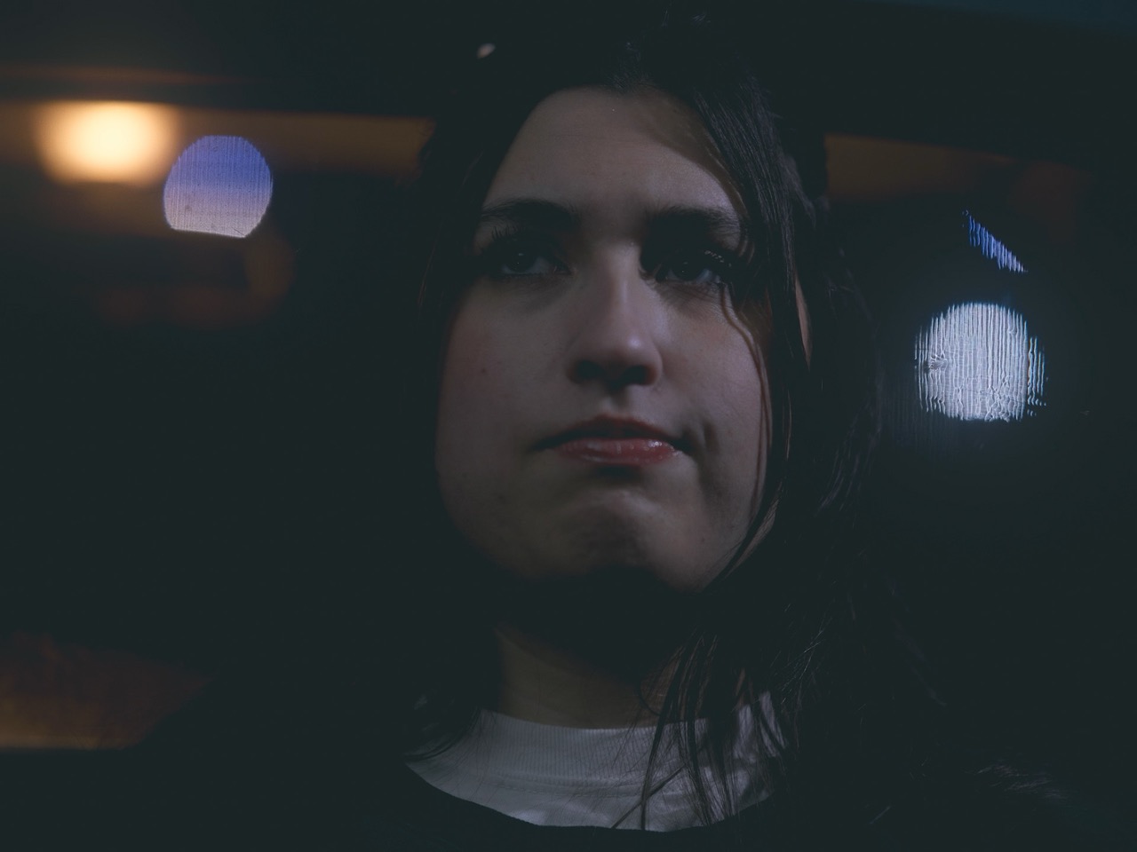 a close up of a young woman